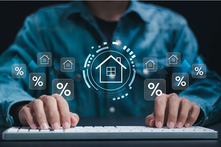 Home loan calculator interface displaying input fields for loan amount, interest rate, and term length with a calculate button.