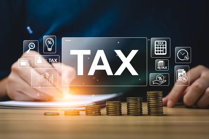 Tips for small businesses on filing tax returns, featuring a checklist and calculator on a desk with financial documents.